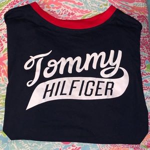 Tommy Hilfiger T shirt